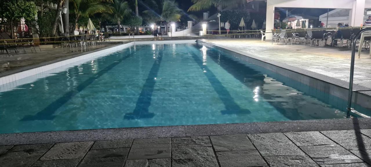 Thermas Lacqua Diroma Com Piscina De Ondas Gratis 24Horas كلدس نوفاس المظهر الخارجي الصورة